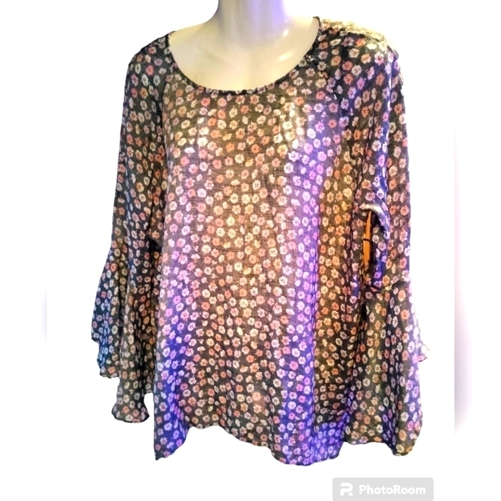 lc lauren conrad xl floral blouse boho grey coral white pink bell sleeves flowy